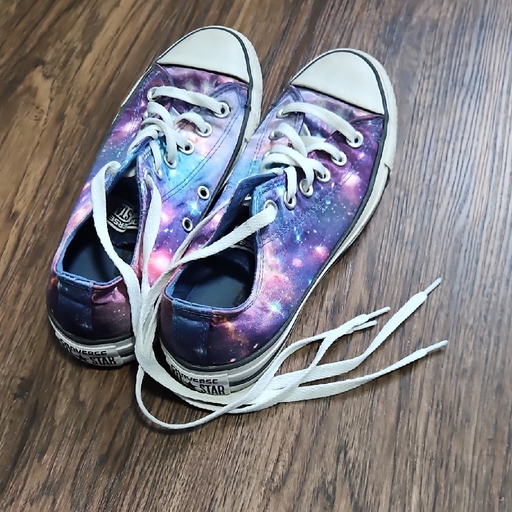 Converse All Star Galaxy Print Low Top Sneakers Womens 7 / Mens 5 Purple Space - Picture 10 of 12